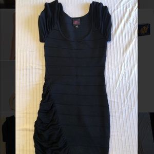 Bebe Ruched Sleeve Elegant Midi Dress